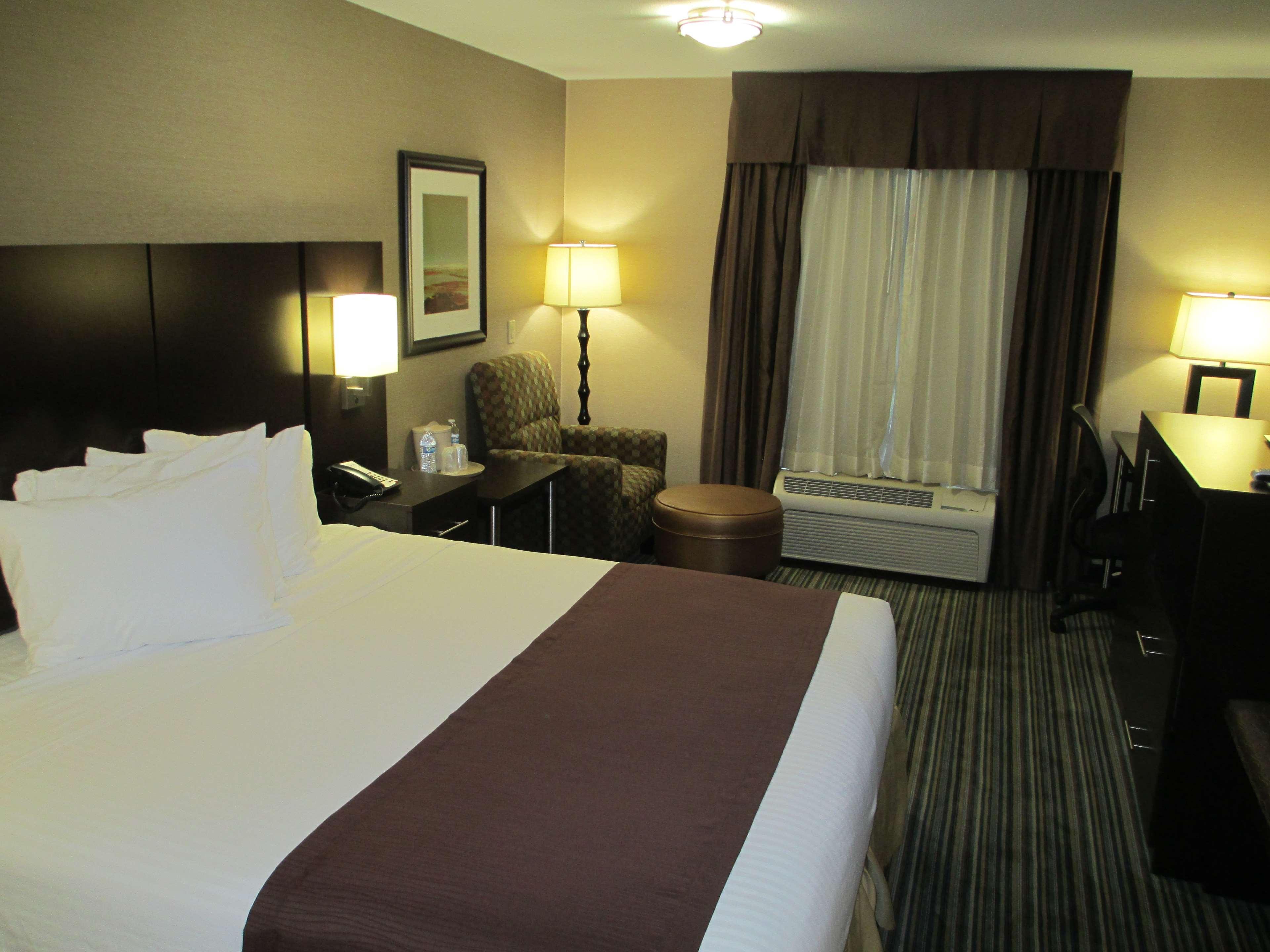 Best Western Brentwood Inn Bagian luar foto