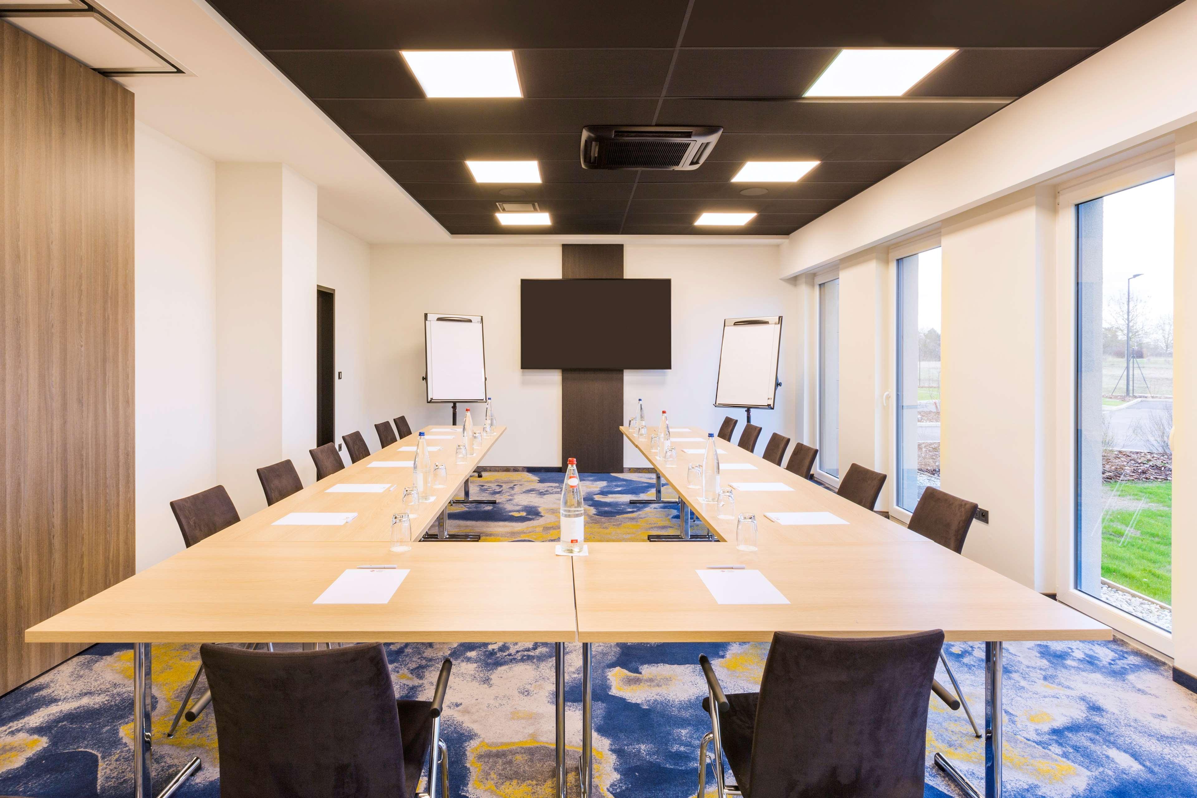 Best Western Brentwood Inn Bagian luar foto